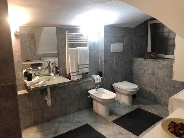 Ca De Banchi Apartment Genoa Bagian luar foto